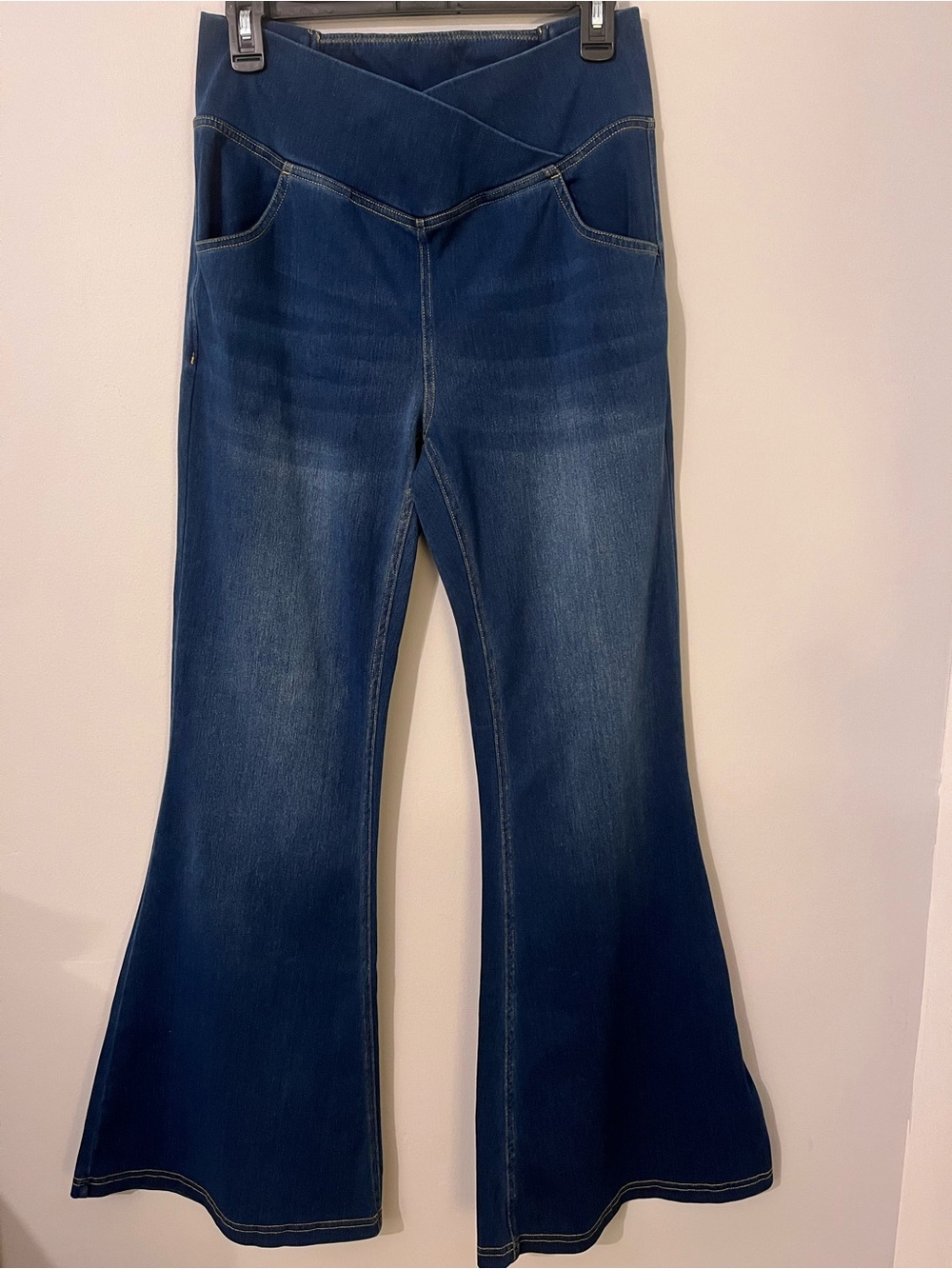 HALARA Dark Blue Flare Jeans with Crossover Waistband Stretch Size L Reg